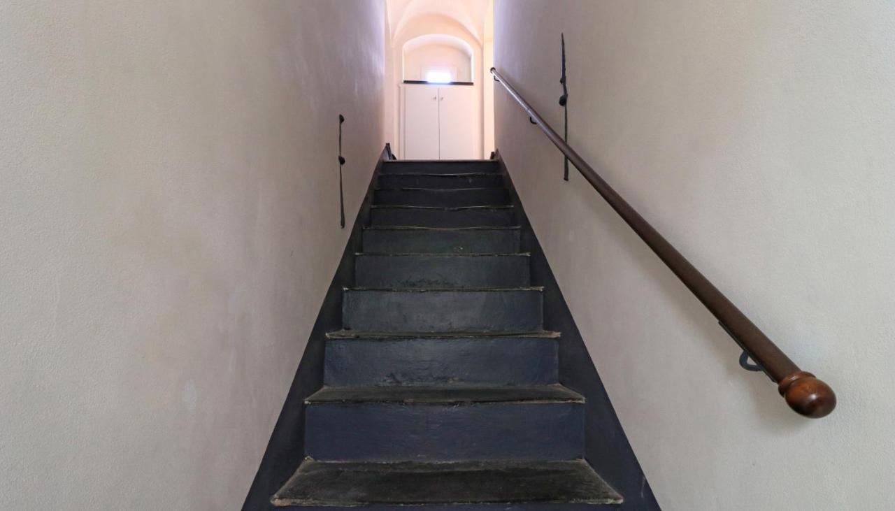 Italianway - Costiglioli 8 Apartment Sanremo Luaran gambar